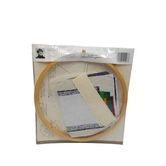 Vintage Christmas Craft Kit 2206 Calic-Os Winter Scene Applique and Hoop SEALED - Picture 5 of 6